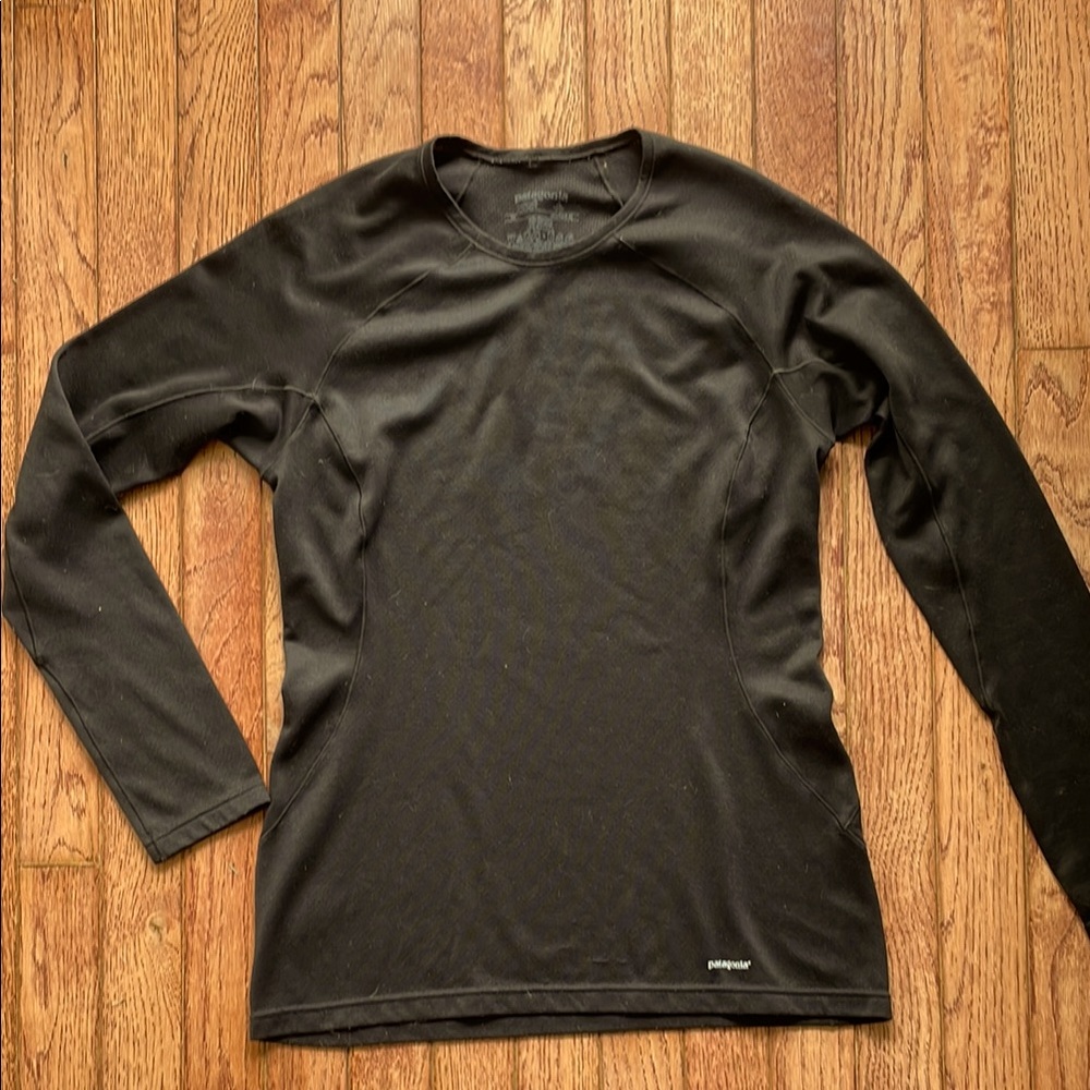 Patagonia women’s capilene3 midweight base layer Black Long Sleeve Shirt